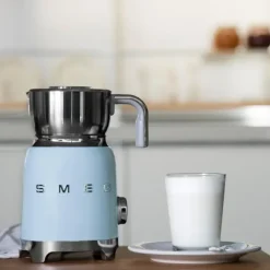 Smeg Maidonvaahdotin Vaaleansininen Mff01Pbeu